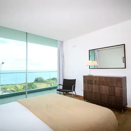 Tr3s Qu4rtos Pedras Pretas Villa