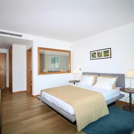 Villa Tr3s Qu4rtos Pedras Pretas *