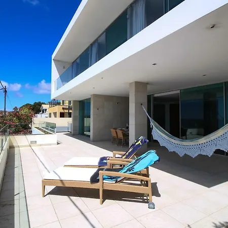 Villa Tr3s Qu4rtos Pedras Pretas *