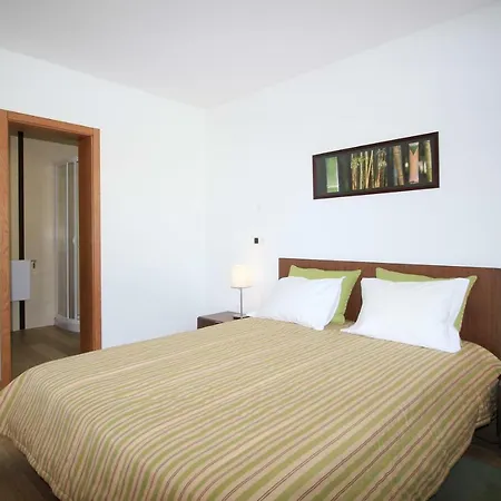 Villa Tr3s Qu4rtos Pedras Pretas *